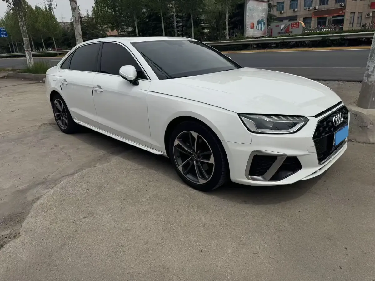 2020 Audi A4L 2.0T 190HP L4 7DCT,autocango,china used car exporter,china ev exporter,chinese used car exporter,chinese used ev exporter