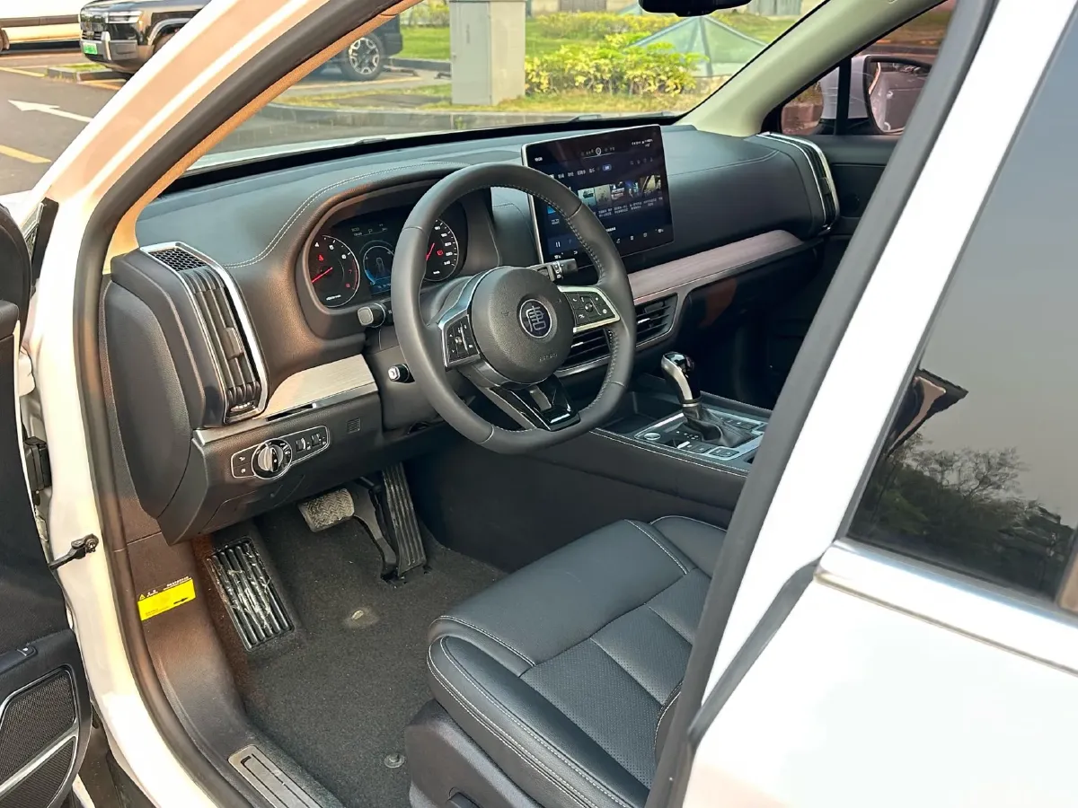 2019 BYD Tang 2.0T 192HP L4 6AT,autocango,china used car exporter,china ev exporter,chinese used car exporter,chinese used ev exporter