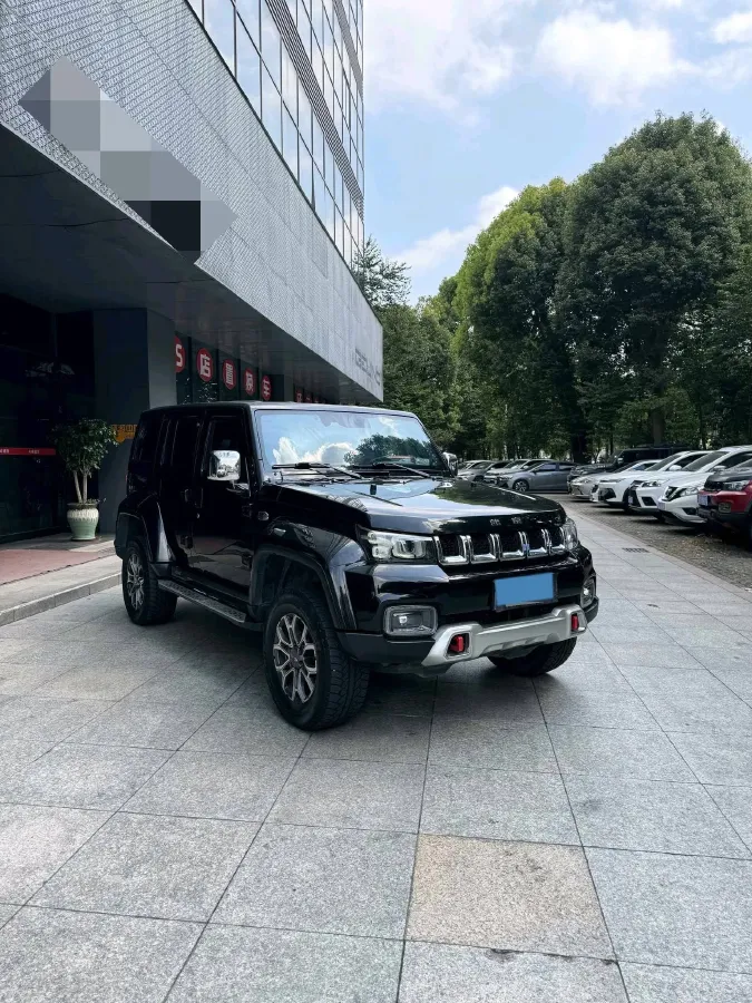 2023 Beijing BJ40 2.0T 224HP L4 8AT,autocango,china used car exporter,china ev exporter,chinese used car exporter,chinese used ev exporter