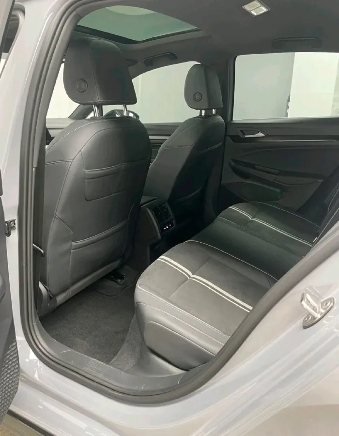 2023 Volkswagen Golf 1.4T 150HP L4 7DCT,autocango,china used car exporter,china ev exporter,chinese used car exporter,chinese used ev exporter