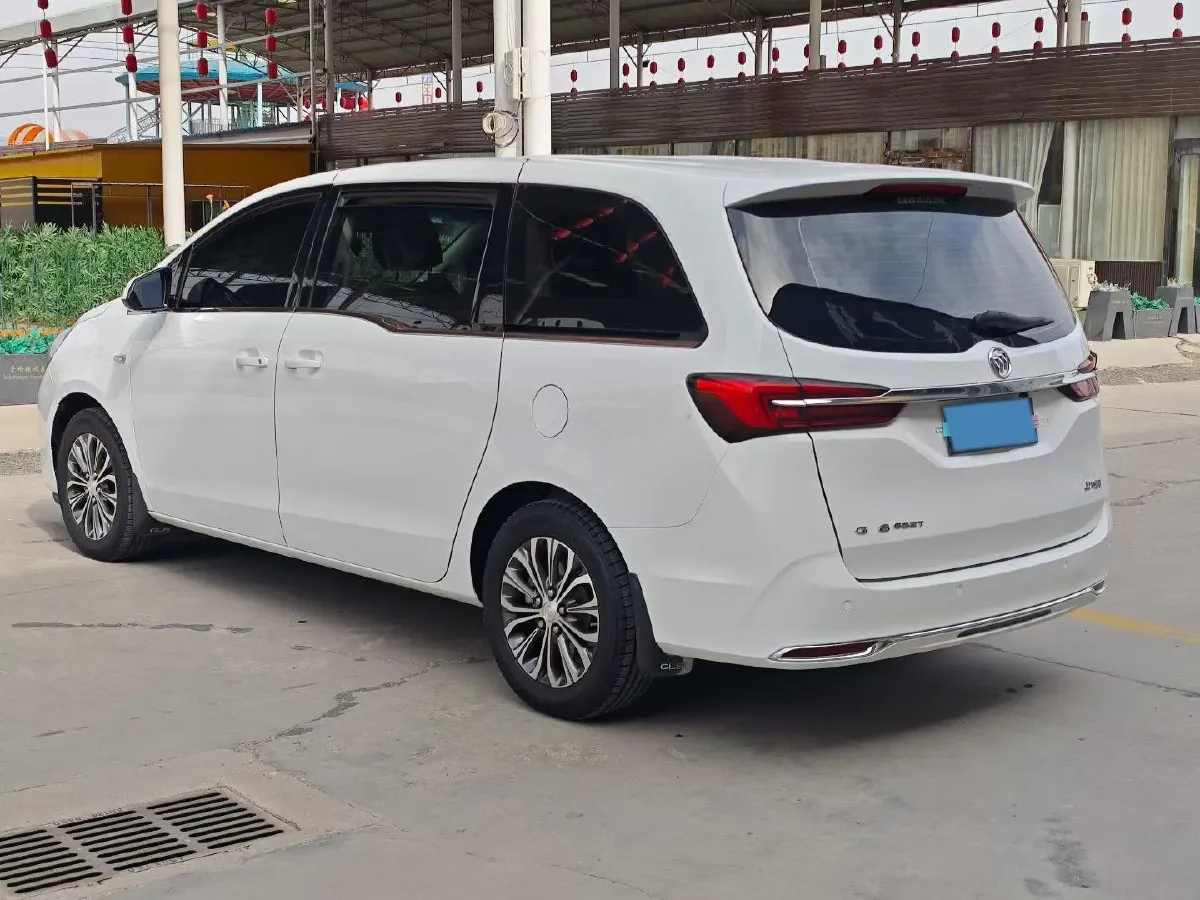 2021 Buick GL8 2.0T 237HP L4 9AT,autocango,china used car exporter,china ev exporter,chinese used car exporter,chinese used ev exporter