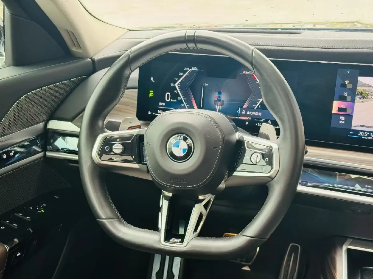 2023 BMW 7 Series 3.0T 381HP L6 8AT,autocango,china used car exporter,china ev exporter,chinese used car exporter,chinese used ev exporter