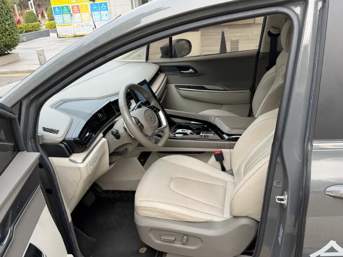 2021 Hyundai Custo 2.0T 236HP L4 8AT,autocango,china used car exporter,china ev exporter,chinese used car exporter,chinese used ev exporter