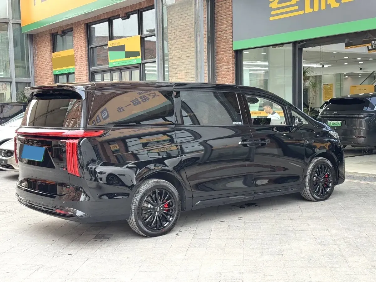 2025 WEY HighMountain 1.5T 170HP L4 4DHT PHEV,autocango,china used car exporter,china ev exporter,chinese used car exporter,chinese used ev exporter