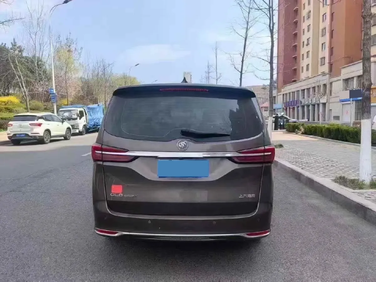 2023 Buick GL8 2.0T 237HP L4 9AT,autocango,china used car exporter,china ev exporter,chinese used car exporter,chinese used ev exporter