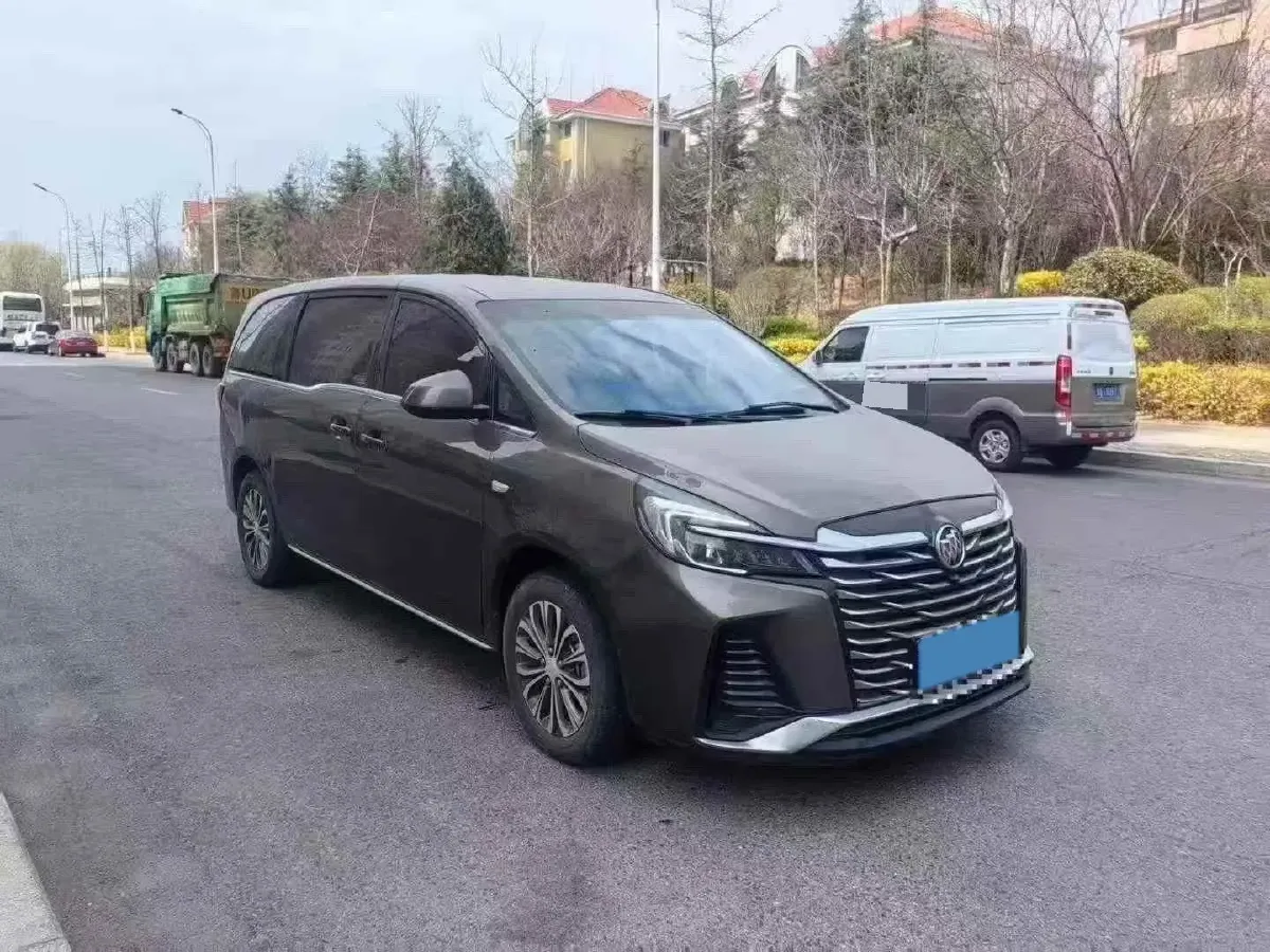 2023 Buick GL8 2.0T 237HP L4 9AT,autocango,china used car exporter,china ev exporter,chinese used car exporter,chinese used ev exporter