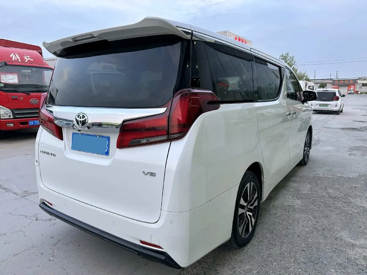 2018 Toyota Alphard 3.5L 301HP V6 8AT,autocango,china used car exporter,china ev exporter,chinese used car exporter,chinese used ev exporter