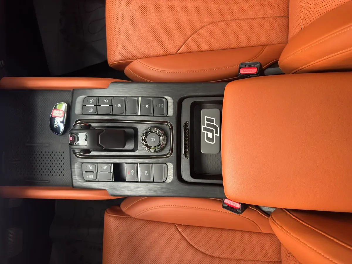 2024 Haval H9 2.0T 224HP L4 8AT,autocango,china used car exporter,china ev exporter,chinese used car exporter,chinese used ev exporter