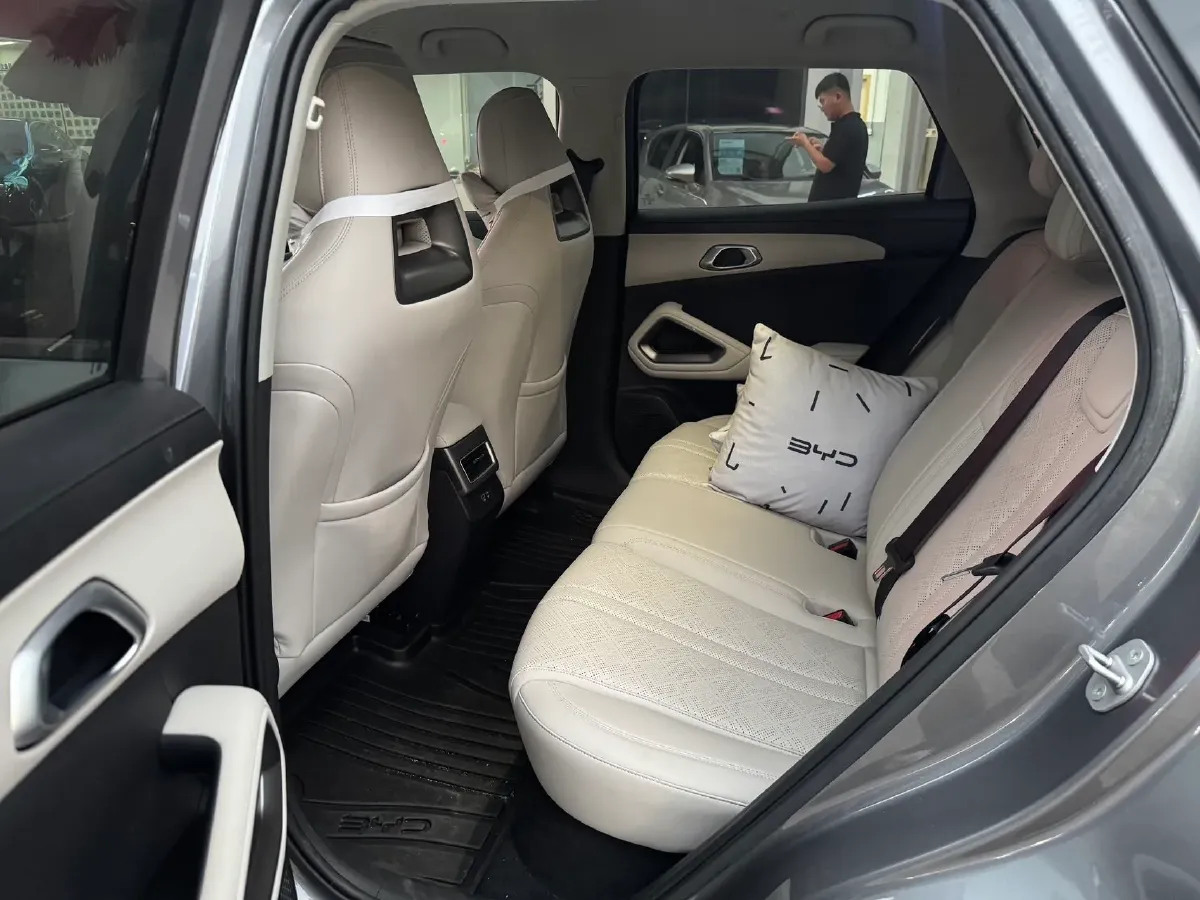 2025 BYD YuanUP BEV 45.12KWH,autocango,china used car exporter,china ev exporter,chinese used car exporter,chinese used ev exporter