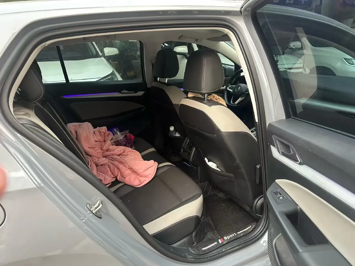 2021 Volkswagen Golf 1.4T 150HP L4 7DCT,autocango,china used car exporter,china ev exporter,chinese used car exporter,chinese used ev exporter