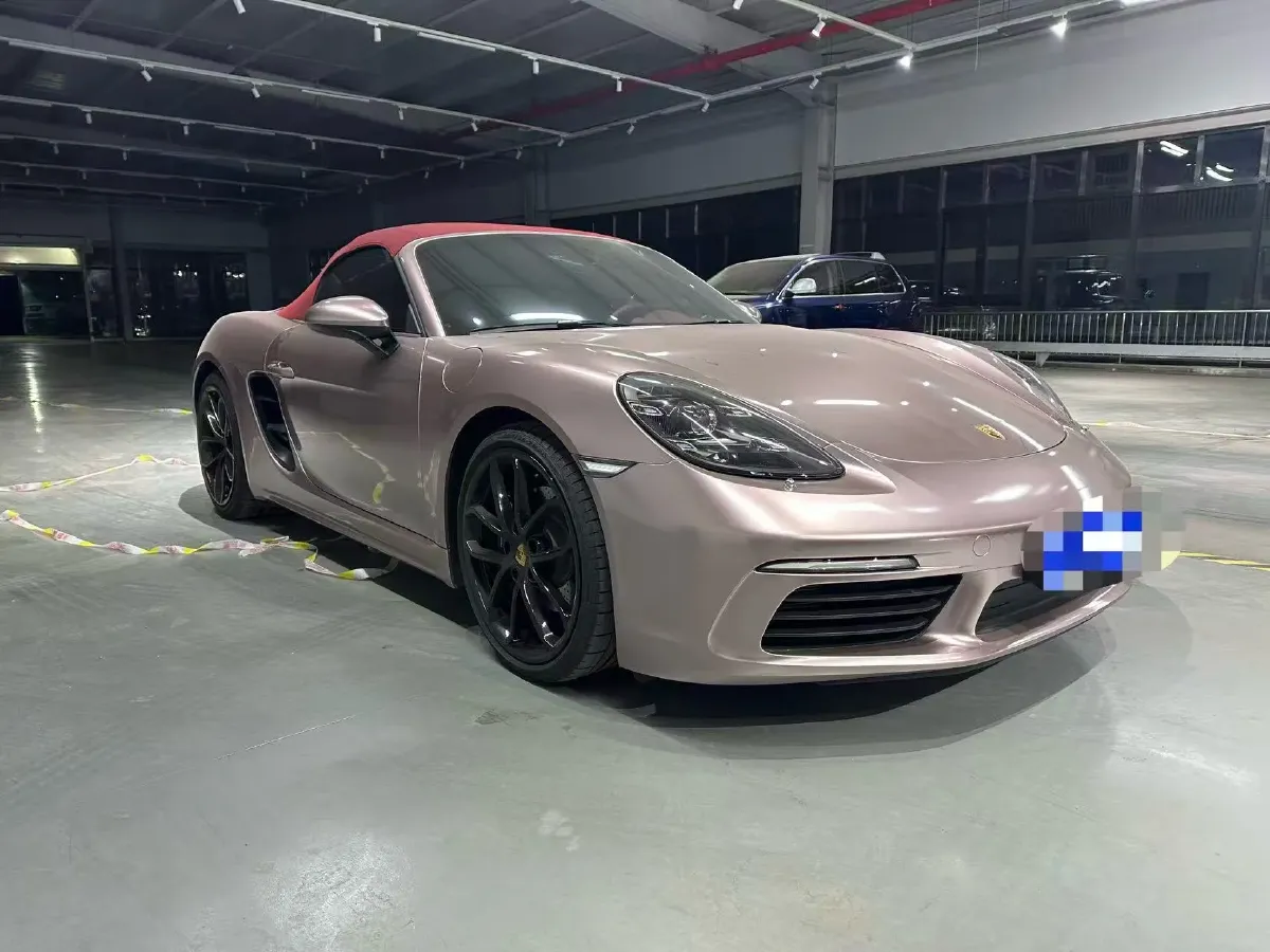 2023 Porsche 718 2.0T 250HP H4 7DCT,autocango,china used car exporter,china ev exporter,chinese used car exporter,chinese used ev exporter