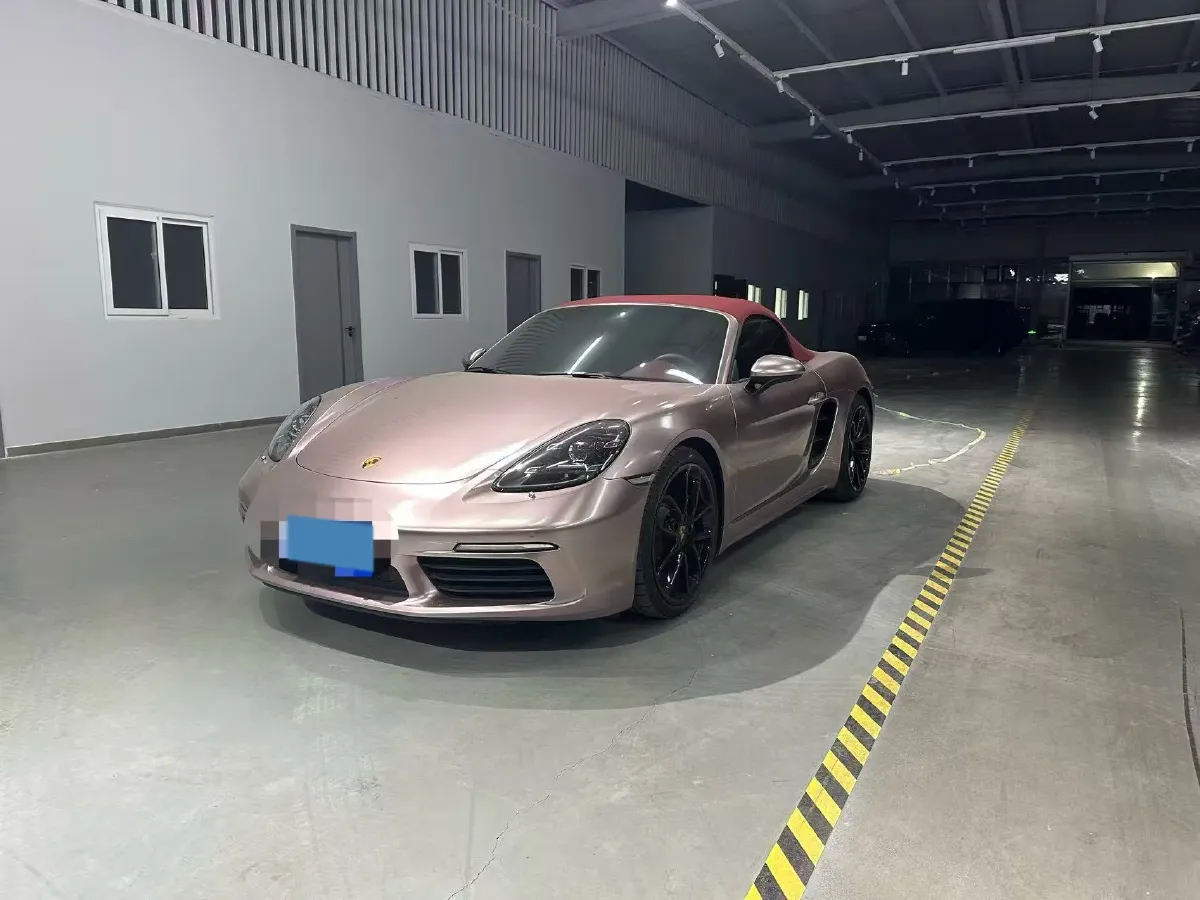 2023 Porsche 718 2.0T 250HP H4 7DCT,autocango,china used car exporter,china ev exporter,chinese used car exporter,chinese used ev exporter
