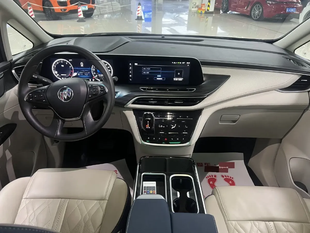 2021 Buick GL8 2.0T 237HP L4 9AT,autocango,china used car exporter,china ev exporter,chinese used car exporter,chinese used ev exporter