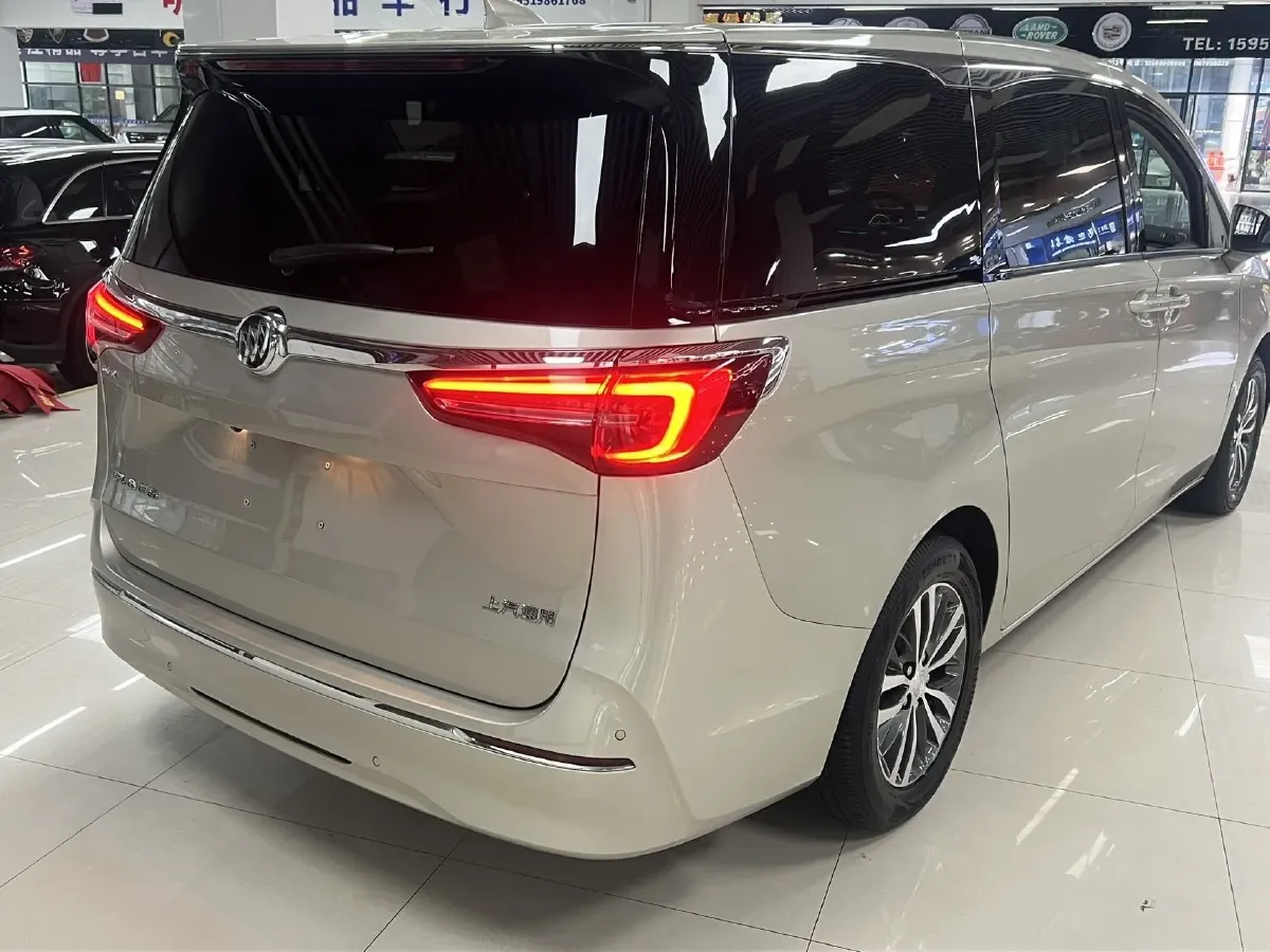 2021 Buick GL8 2.0T 237HP L4 9AT,autocango,china used car exporter,china ev exporter,chinese used car exporter,chinese used ev exporter