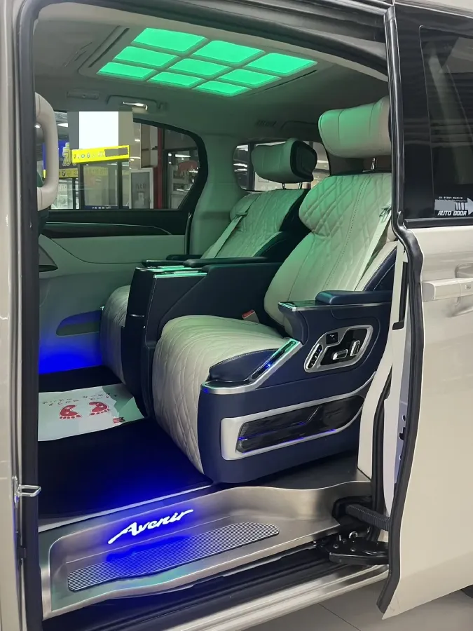 2021 Buick GL8 2.0T 237HP L4 9AT,autocango,china used car exporter,china ev exporter,chinese used car exporter,chinese used ev exporter