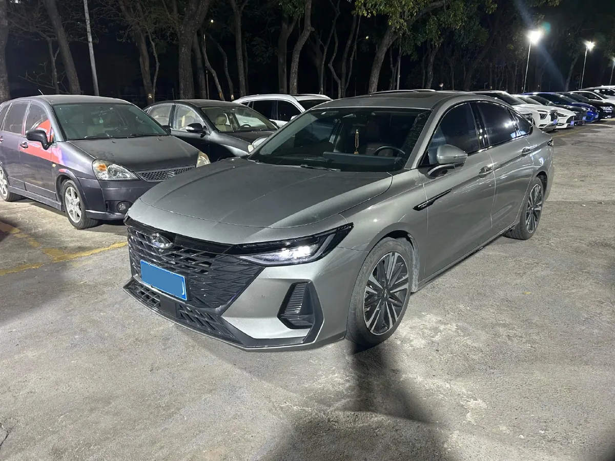 2024 Chery Arrizo 8 2.0T 254HP L4 7DCT,autocango,china used car exporter,china ev exporter,chinese used car exporter,chinese used ev exporter