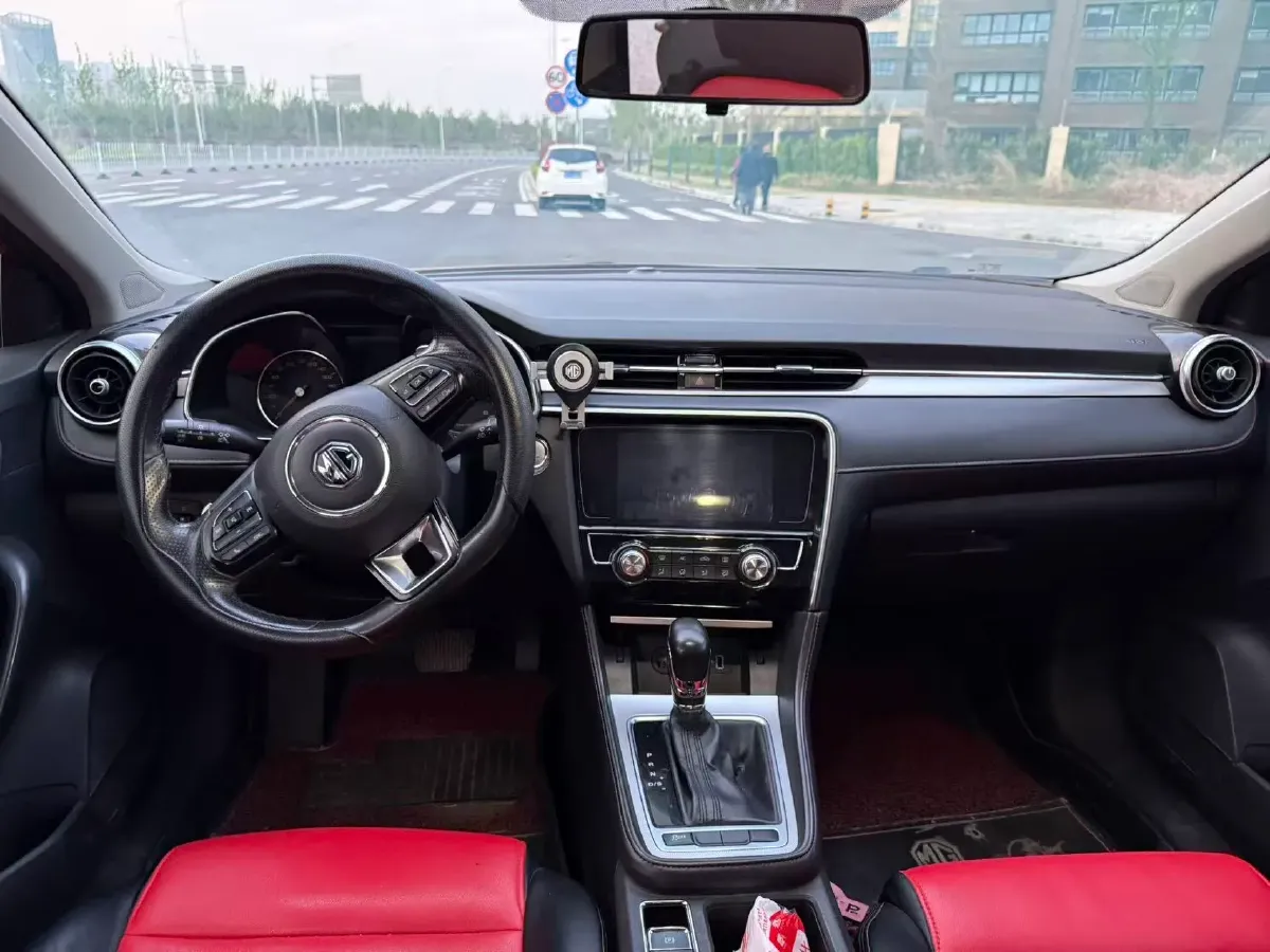 2017 MG MG6 1.5T 169HP L4 7DCT,autocango,china used car exporter,china ev exporter,chinese used car exporter,chinese used ev exporter