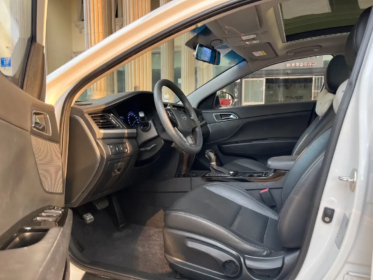 2017 Hyundai Mistra 1.8L 143HP L4 6AT,autocango,china used car exporter,china ev exporter,chinese used car exporter,chinese used ev exporter