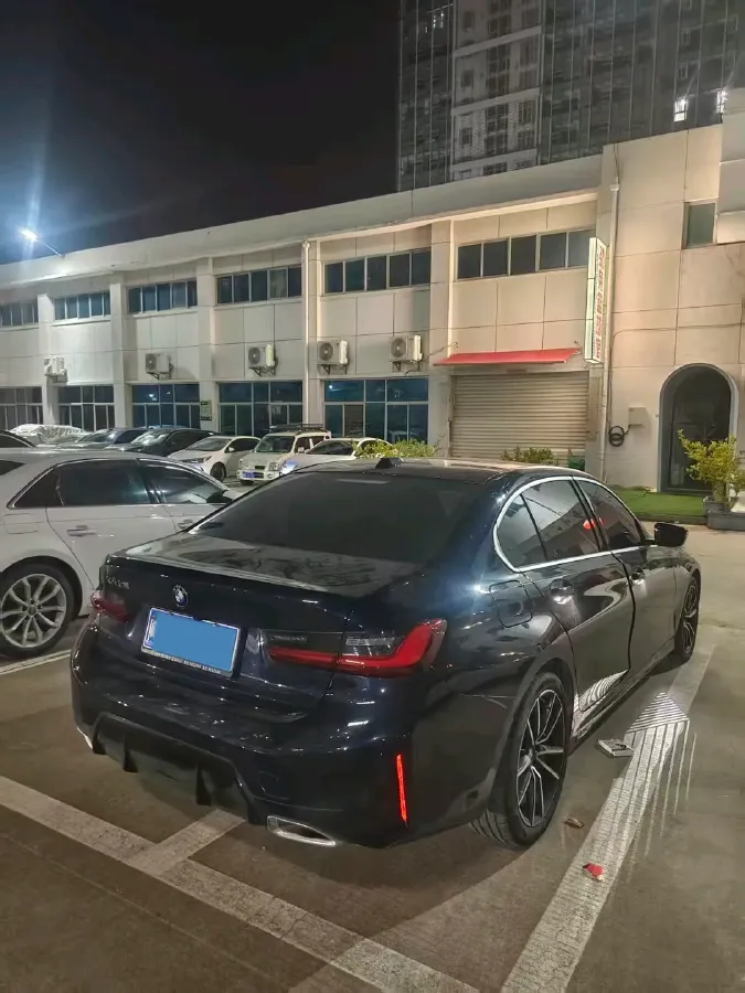 2025 BMW 3 Series 2.0T 184HP L4 8AT,autocango,china used car exporter,china ev exporter,chinese used car exporter,chinese used ev exporter