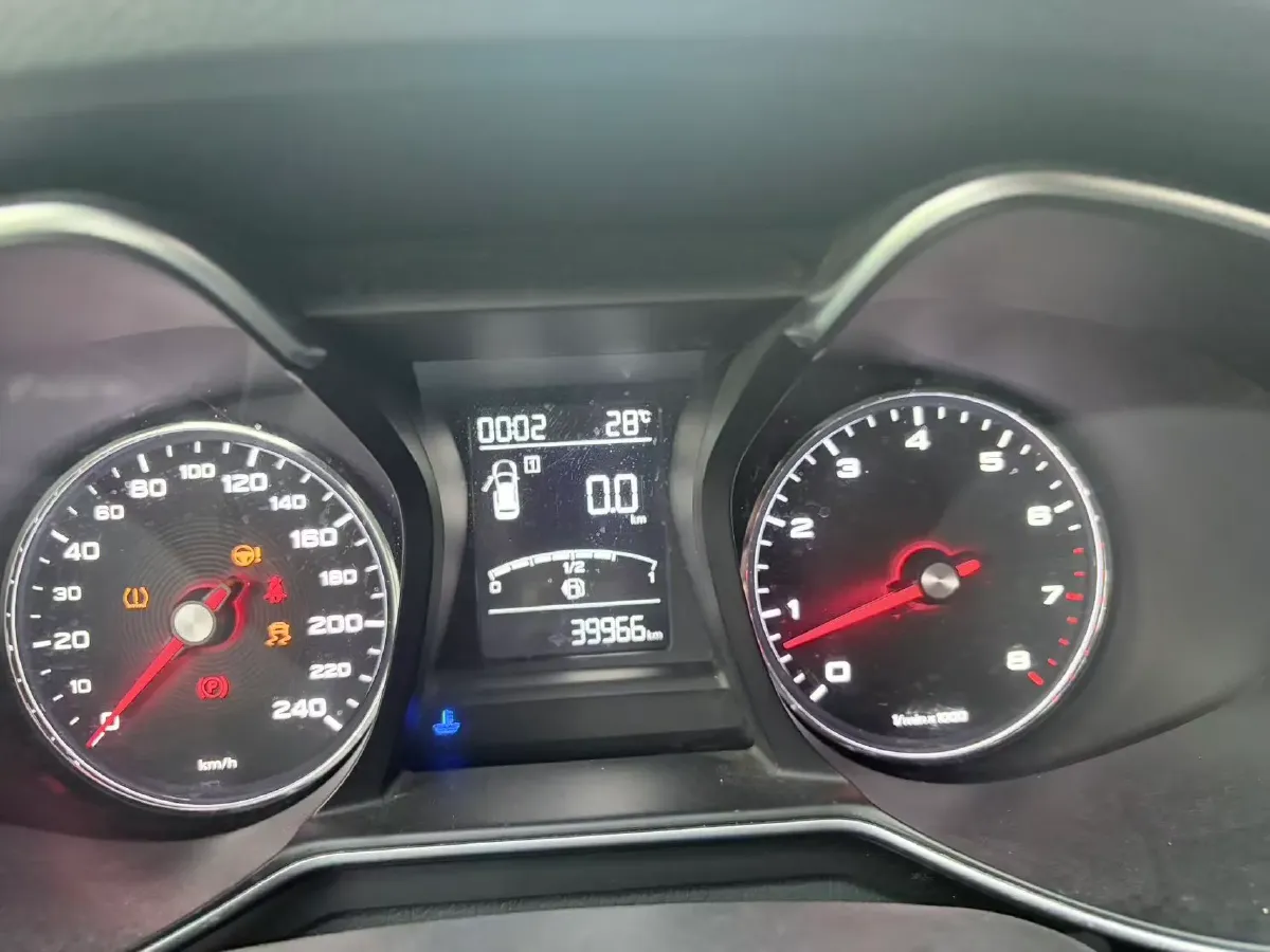 2017 MG MG6 1.5T 169HP L4 7DCT,autocango,china used car exporter,china ev exporter,chinese used car exporter,chinese used ev exporter