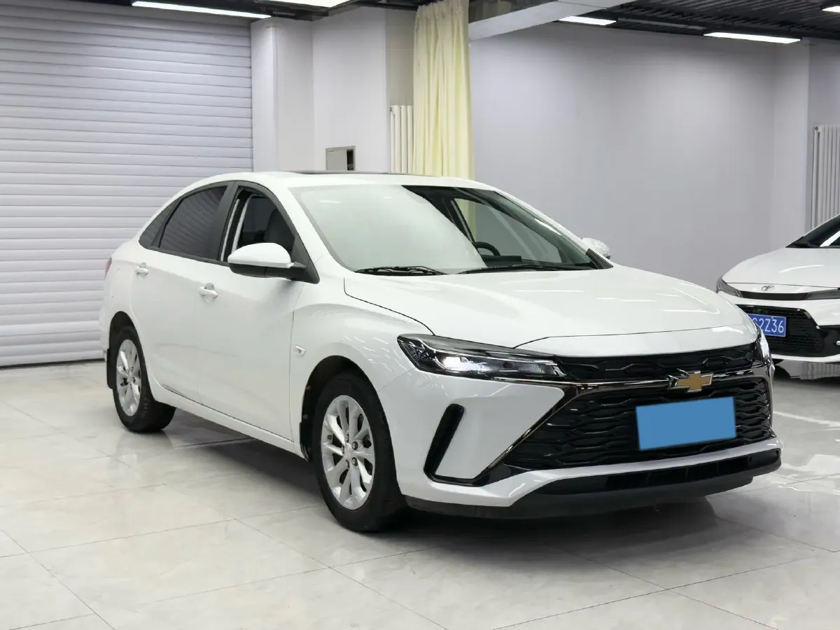 2023 Chevrolet Monza 1.5L 113HP L4 6DCT,autocango,china used car exporter,china ev exporter,chinese used car exporter,chinese used ev exporter