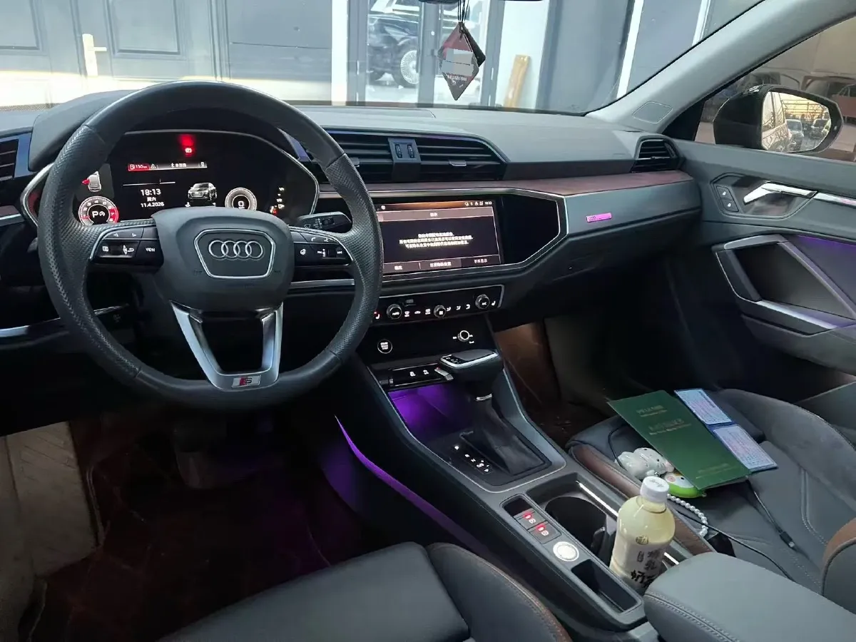 2022 Audi Q3 Sportback 2.0T 186HP L4 7DCT,autocango,china used car exporter,china ev exporter,chinese used car exporter,chinese used ev exporter