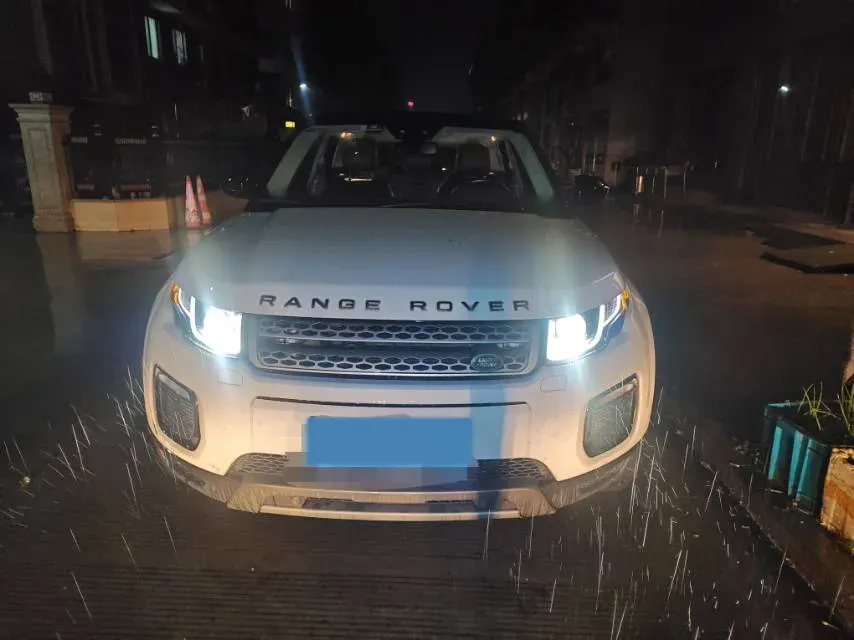 2018 Land Rover Range Rover Evoque 2.0T 241HP L4 9AT,autocango,china used car exporter,china ev exporter,chinese used car exporter,chinese used ev exporter
