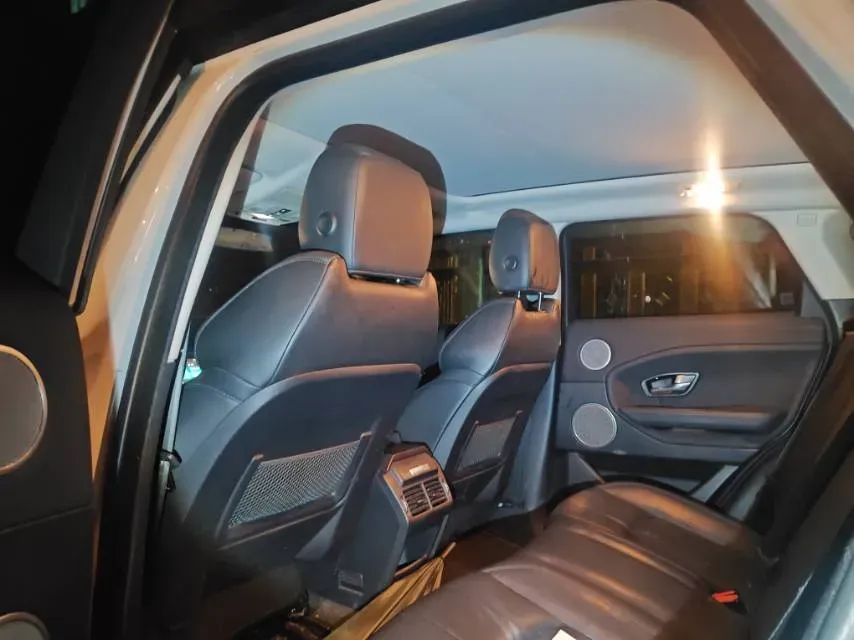 2018 Land Rover Range Rover Evoque 2.0T 241HP L4 9AT,autocango,china used car exporter,china ev exporter,chinese used car exporter,chinese used ev exporter