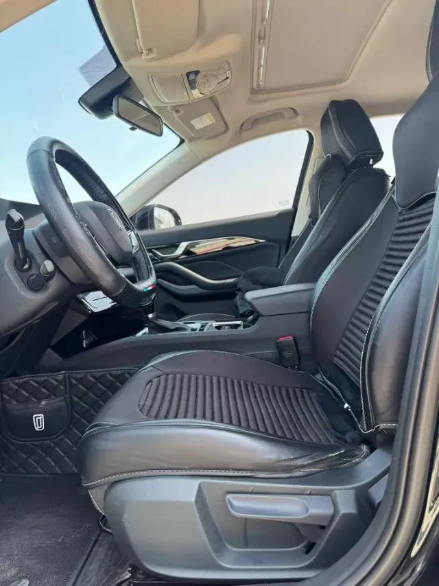 2023 Bestune B70 1.5T 169HP L4 7DCT,autocango,china used car exporter,china ev exporter,chinese used car exporter,chinese used ev exporter