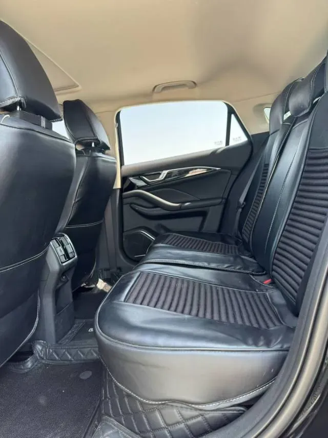 2023 Bestune B70 1.5T 169HP L4 7DCT,autocango,china used car exporter,china ev exporter,chinese used car exporter,chinese used ev exporter