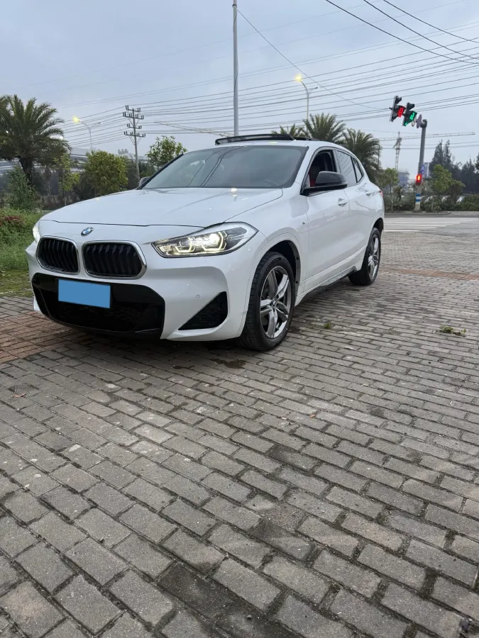 2023 BMW X2 2.0T 178HP L4 7DCT,autocango,china used car exporter,china ev exporter,chinese used car exporter,chinese used ev exporter