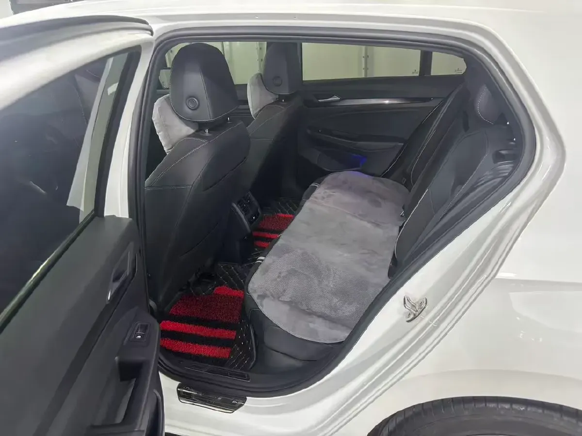 2021 Volkswagen Golf 1.4T 150HP L4 7DCT,autocango,china used car exporter,china ev exporter,chinese used car exporter,chinese used ev exporter