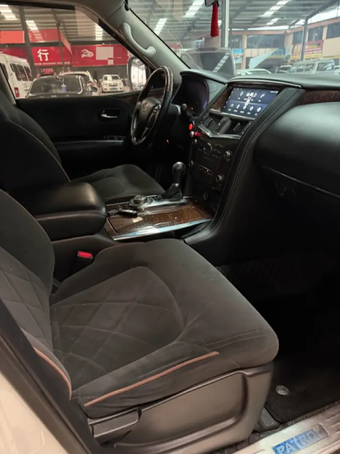 2018 Nissan Patrol 4.0L 279HP V6 7AT,autocango,china used car exporter,china ev exporter,chinese used car exporter,chinese used ev exporter