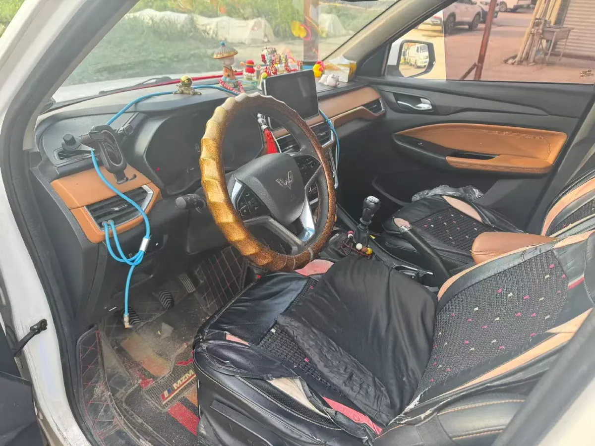 2018 WuLing HongGuang S3 1.5L 112HP L4 6MT,autocango,china used car exporter,china ev exporter,chinese used car exporter,chinese used ev exporter