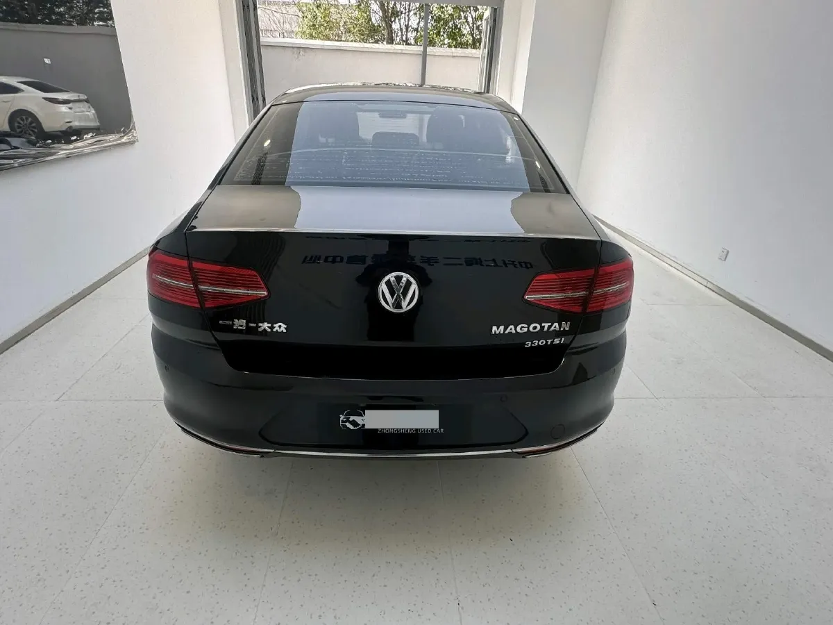 2018 Volkswagen Magotan 1.8T 180HP L4 7DCT,autocango,china used car exporter,china ev exporter,chinese used car exporter,chinese used ev exporter