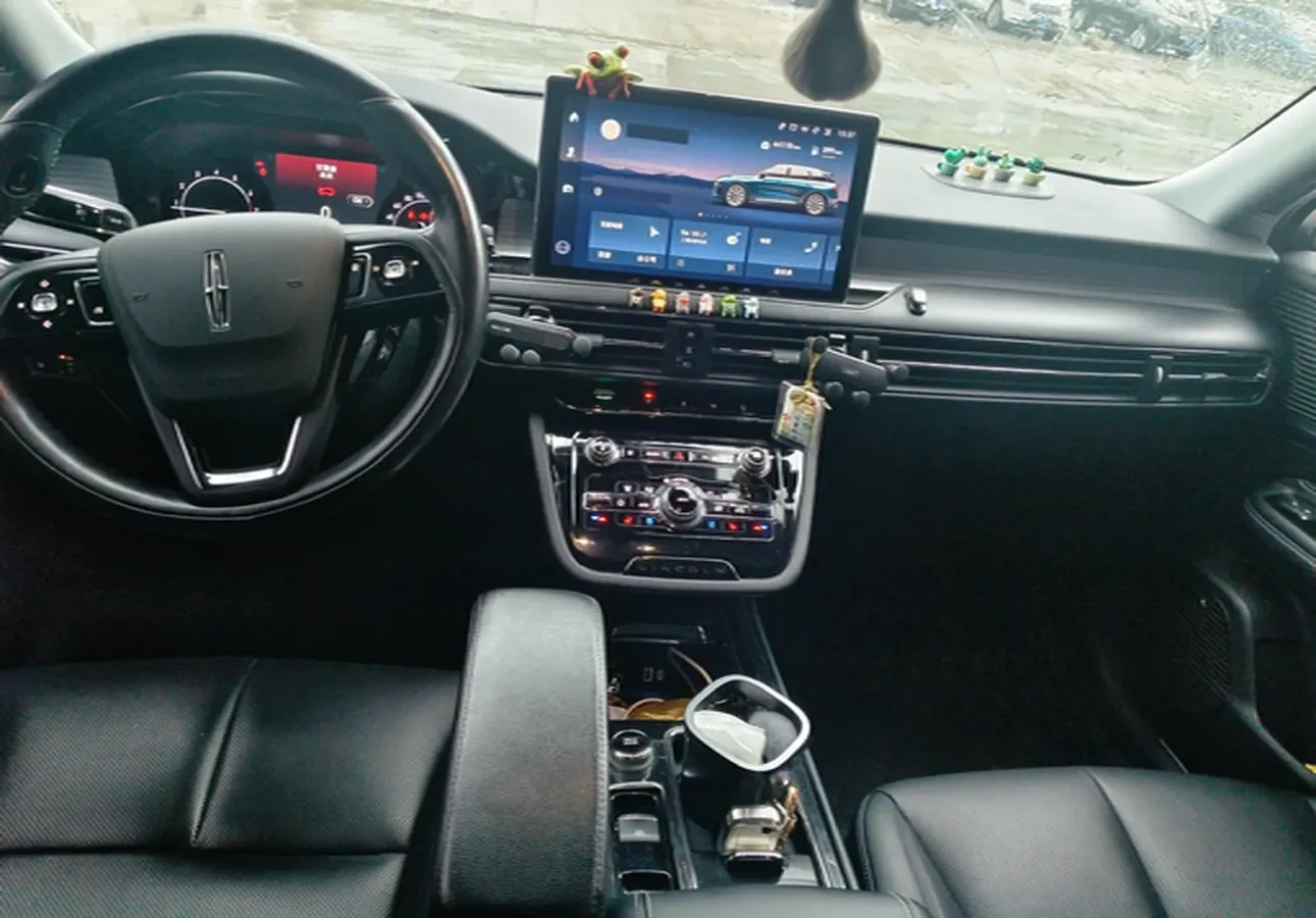 2020 Lincoln Corsair 2.0T 245HP L4 8AT,autocango,china used car exporter,china ev exporter,chinese used car exporter,chinese used ev exporter