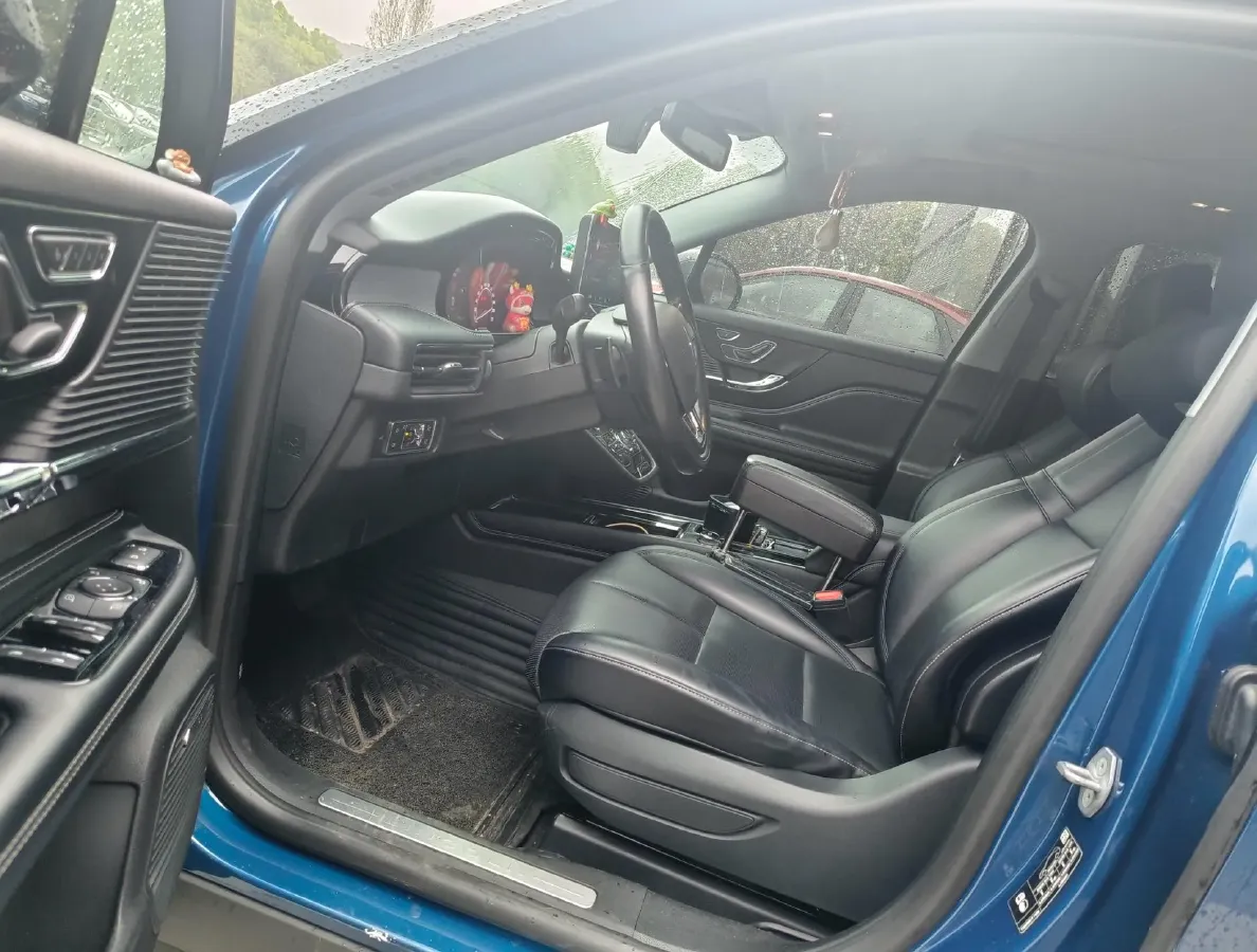 2020 Lincoln Corsair 2.0T 245HP L4 8AT,autocango,china used car exporter,china ev exporter,chinese used car exporter,chinese used ev exporter