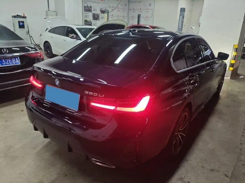 2023 BMW 3 Series 2.0T 156HP L4 8AT,autocango,china used car exporter,china ev exporter,chinese used car exporter,chinese used ev exporter