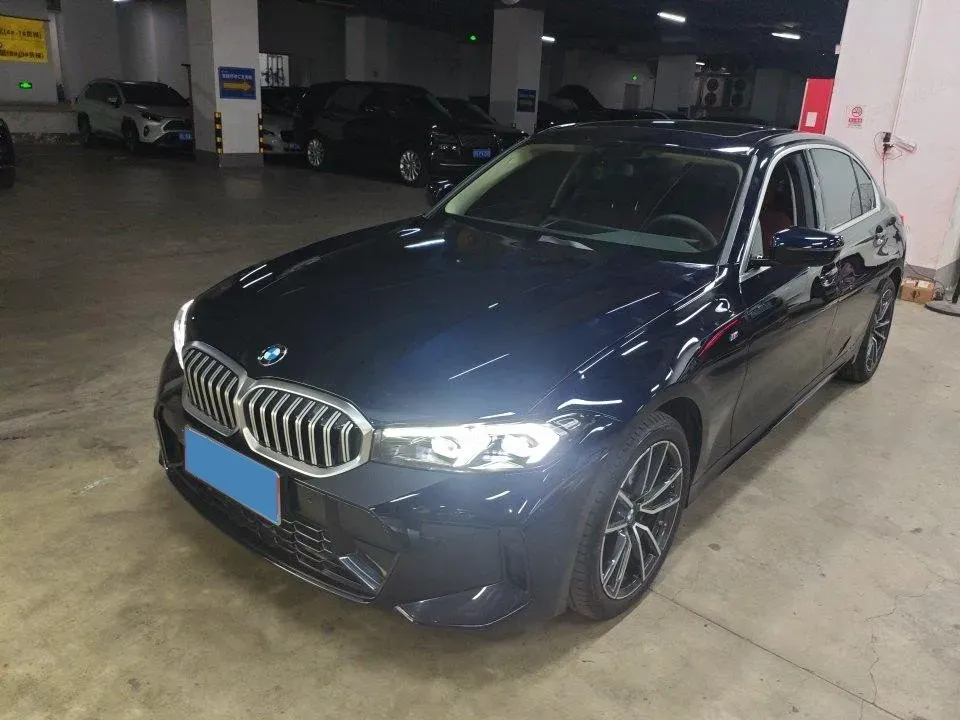2023 BMW 3 Series 2.0T 156HP L4 8AT,autocango,china used car exporter,china ev exporter,chinese used car exporter,chinese used ev exporter