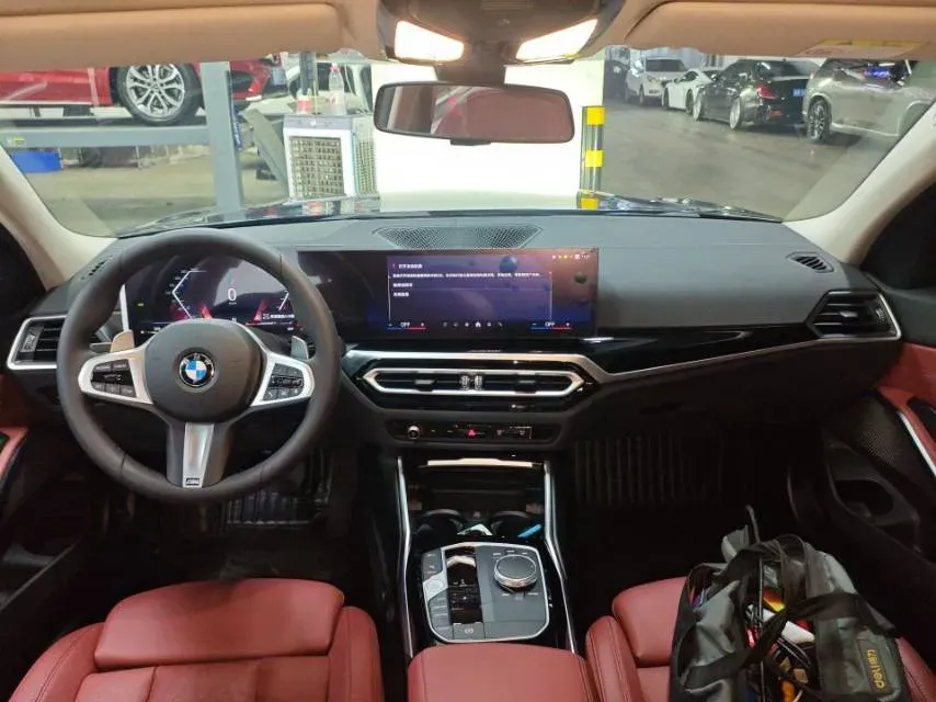 2023 BMW 3 Series 2.0T 156HP L4 8AT,autocango,china used car exporter,china ev exporter,chinese used car exporter,chinese used ev exporter