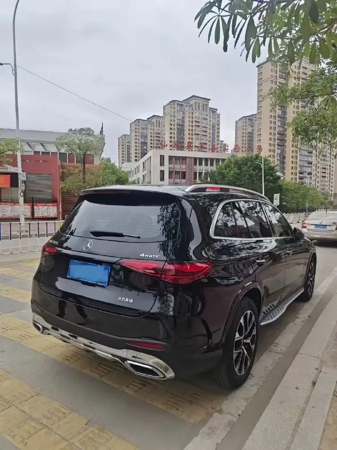 2024 Mercedes-Benz GLC Class 2.0T 204HP L4 9AT,autocango,china used car exporter,china ev exporter,chinese used car exporter,chinese used ev exporter