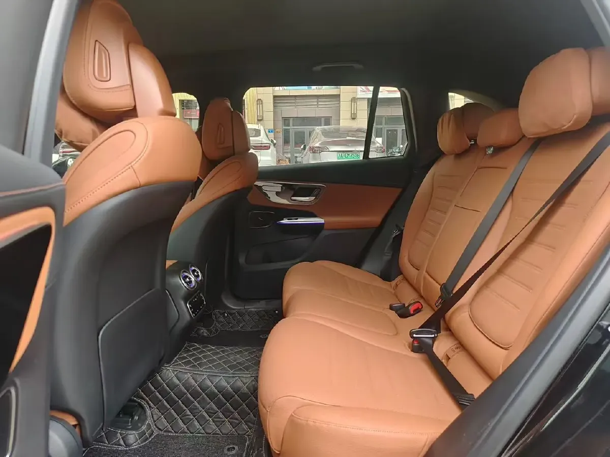 2024 Mercedes-Benz GLC Class 2.0T 204HP L4 9AT,autocango,china used car exporter,china ev exporter,chinese used car exporter,chinese used ev exporter