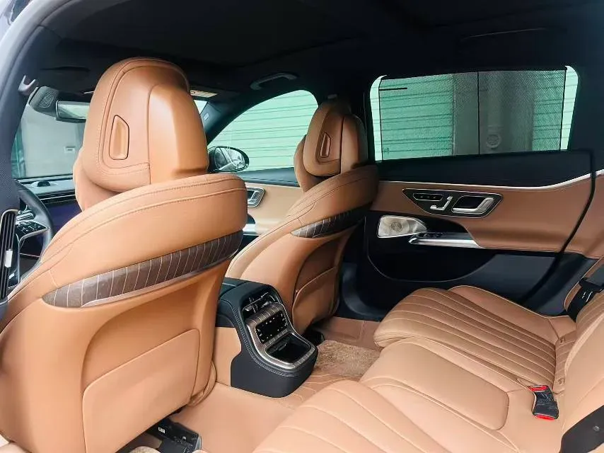 2024 Mercedes-Benz GLC Class 2.0T 204HP L4 9AT,autocango,china used car exporter,china ev exporter,chinese used car exporter,chinese used ev exporter