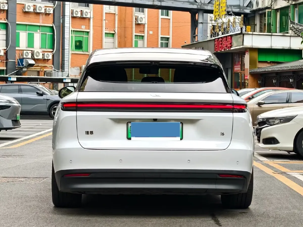 2025 Li i6 BEV,autocango,china used car exporter,china ev exporter,chinese used car exporter,chinese used ev exporter