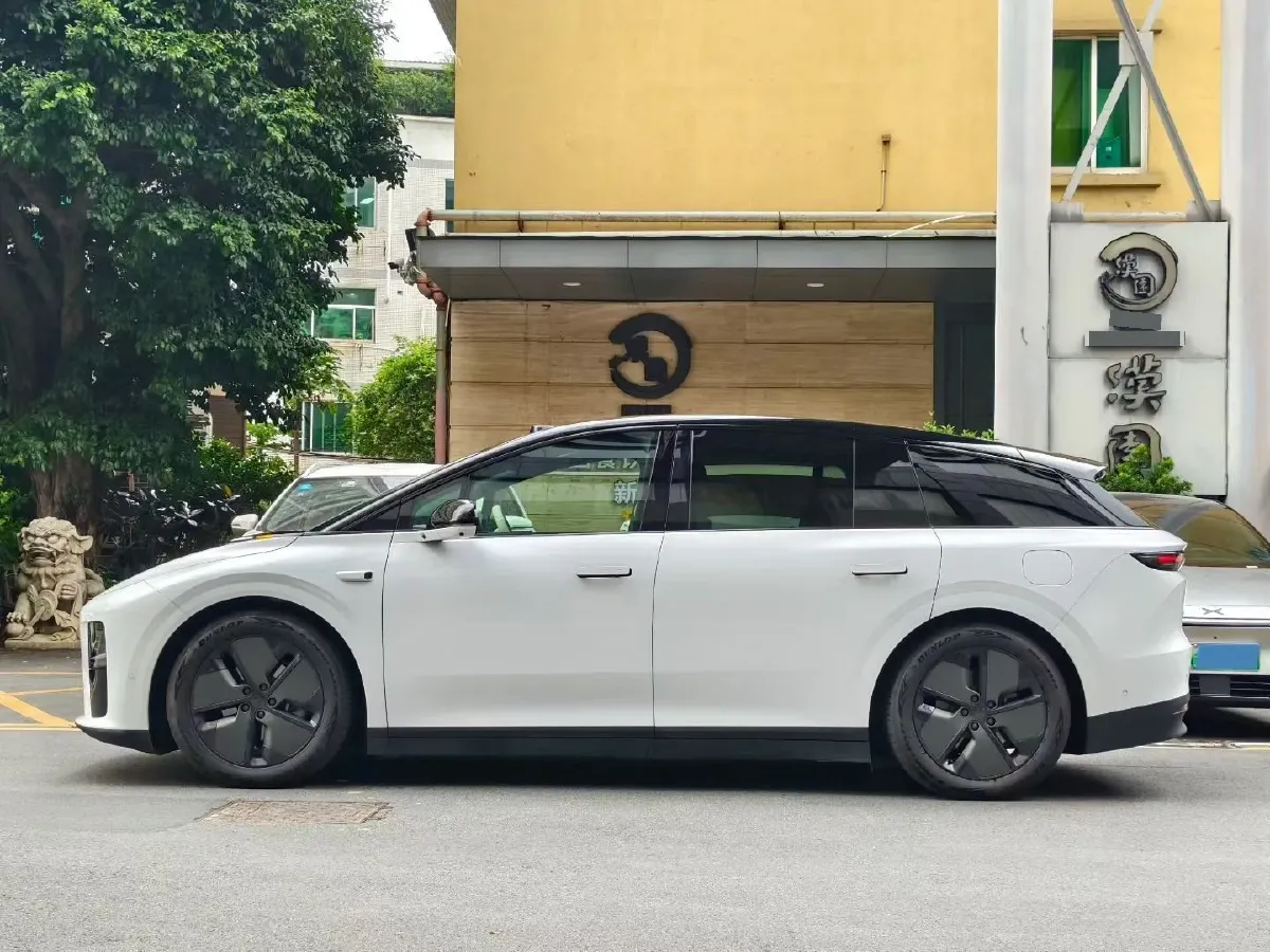 2025 Li i6 BEV,autocango,china used car exporter,china ev exporter,chinese used car exporter,chinese used ev exporter