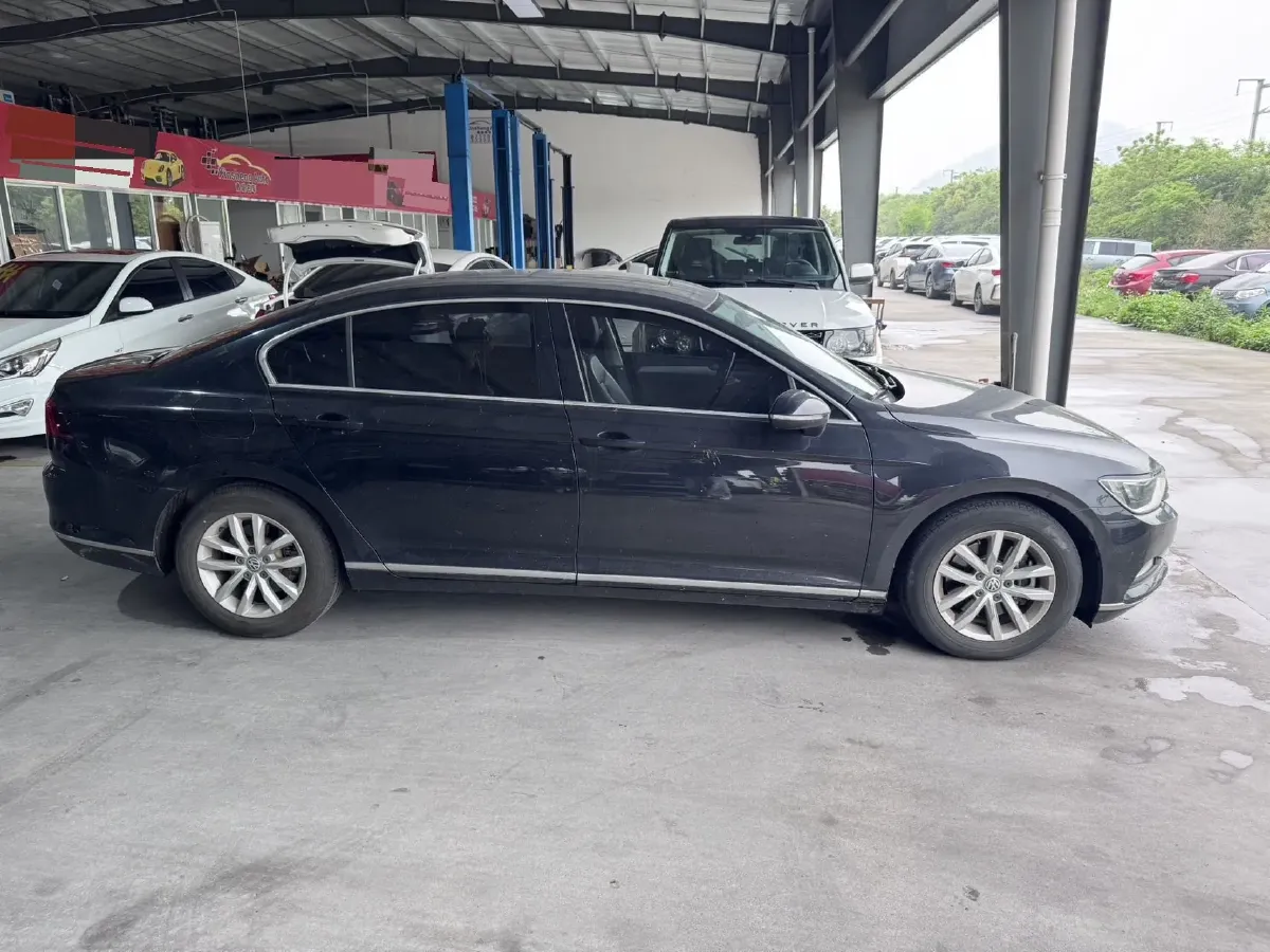 2019 Citroen C6 1.6T 170HP L4 6AT,autocango,china used car exporter,china ev exporter,chinese used car exporter,chinese used ev exporter