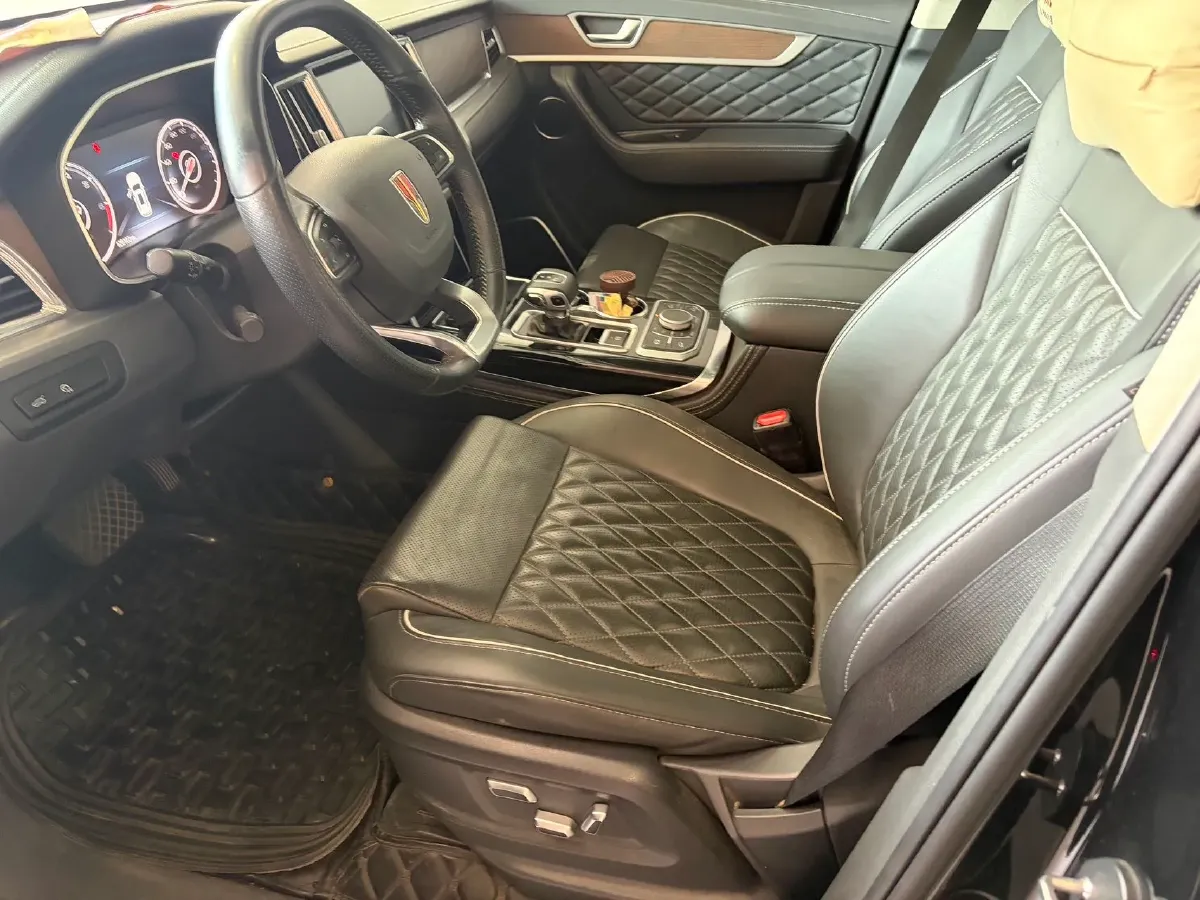 2021 HongQi HS7 3.0T 337HP V6 8AT,autocango,china used car exporter,china ev exporter,chinese used car exporter,chinese used ev exporter