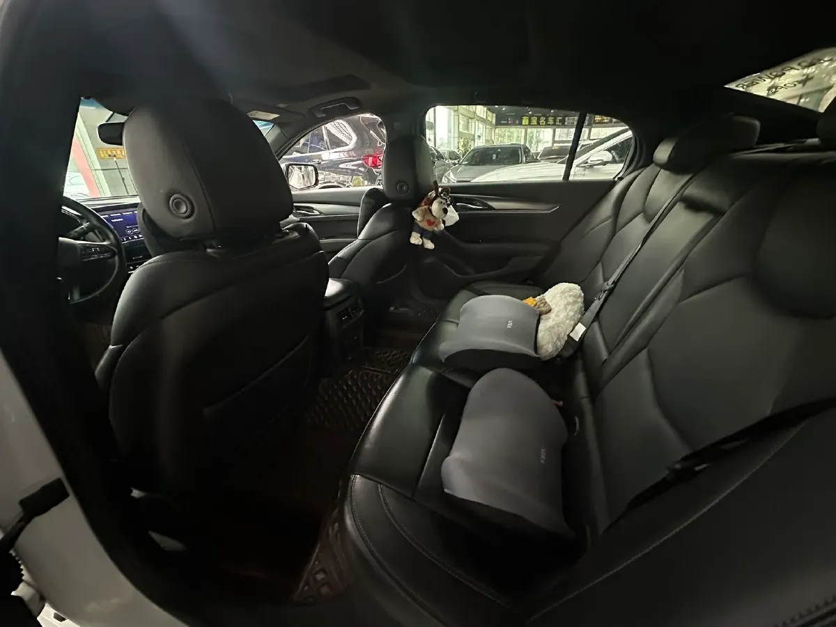 2022 Cadillac CT5 2.0T 237HP L4 10AT,autocango,china used car exporter,china ev exporter,chinese used car exporter,chinese used ev exporter