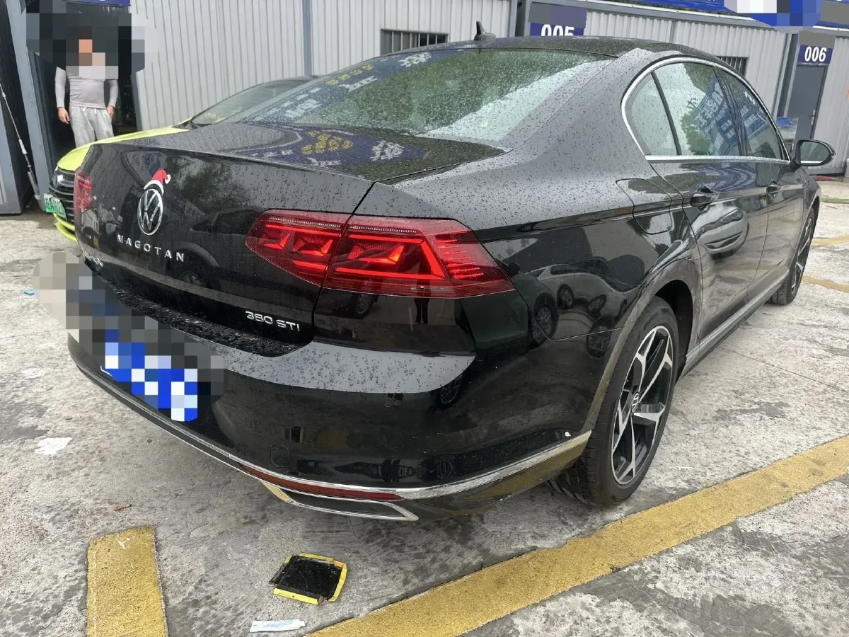 2026 Volkswagen Magotan 2.0T 220HP L4 7DCT,autocango,china used car exporter,china ev exporter,chinese used car exporter,chinese used ev exporter