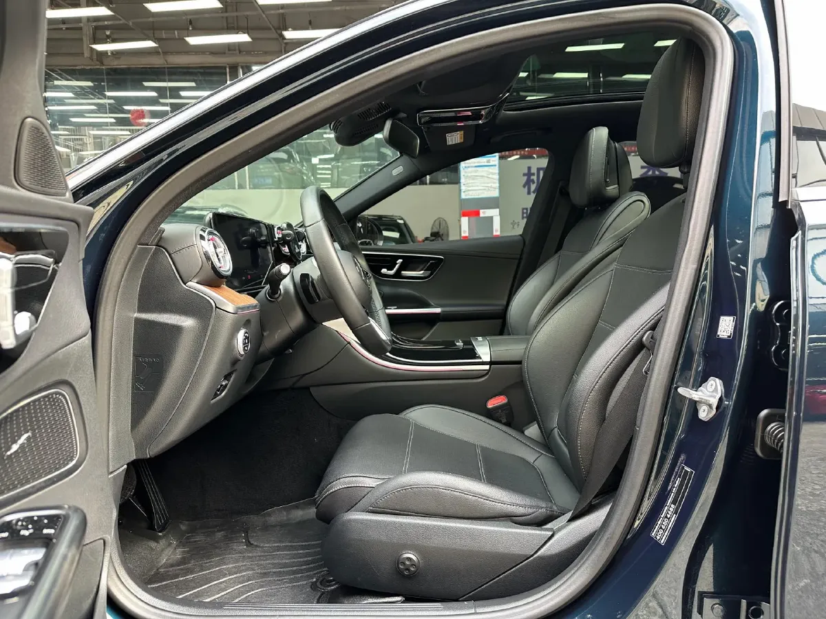 2022 Mercedes-Benz C Class 1.5T 204HP L4 9AT,autocango,china used car exporter,china ev exporter,chinese used car exporter,chinese used ev exporter